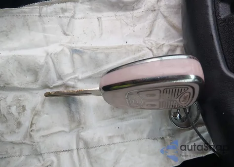 2012 Jeep Liberty Sport z USA, uszkodzony, nr VIN 1C4PJMAK9CW197867